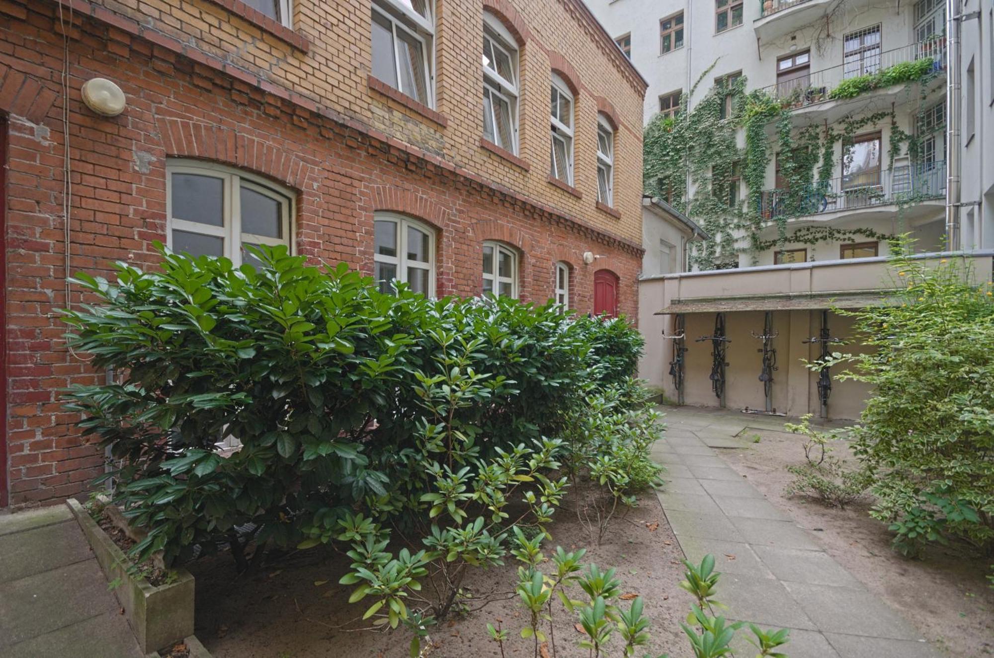Quiet Courtyard Apartment Berlim Exterior foto